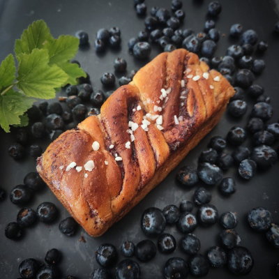 PETITE BABKA MYRTILLE 220G